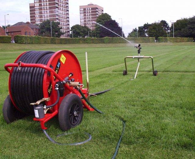 Speedy Rain 32/90 reel irrigator designed for smaller turf areas, requires pumped supply