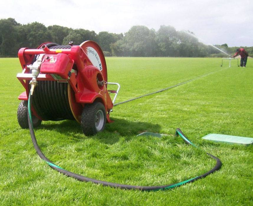 Speedy Rain 50/160 reel irrigator designed for large turf areas, requires pumped supply