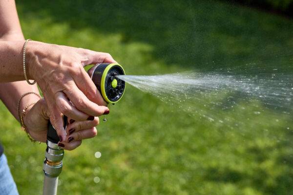metal spray gun