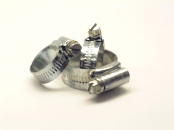 Zinc plated Jubilee hose clips designed to secure flexible hose pipe to fittings such as Geka style hose connectors or brass threaded fittings
