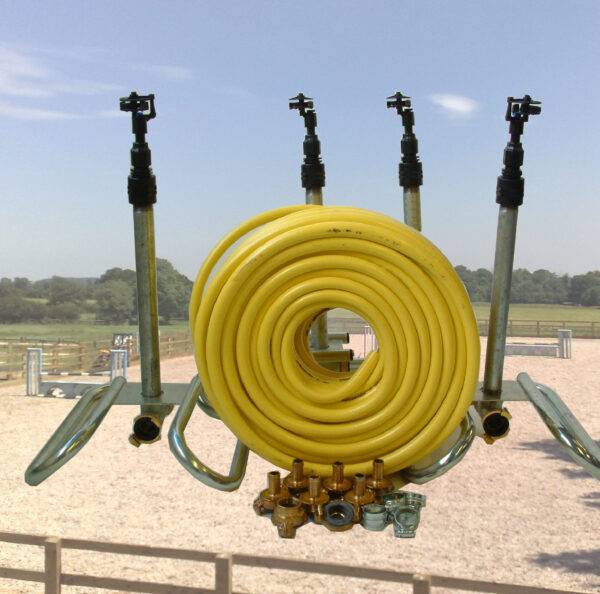 Ménage temporary watering kit for horse arenas