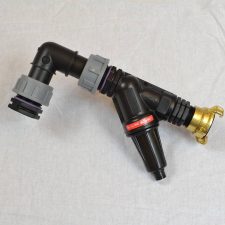 Pressure regulator kit to protect dilutor bottles from excess pressure